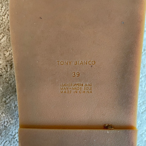 Tony Bianco tan slip on sandals - Picture 2 of 3